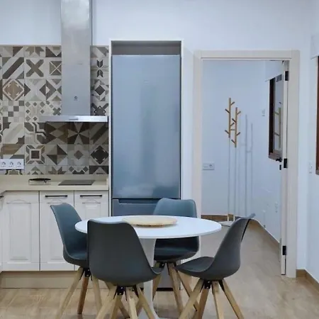 Apartment Ferienwohnung Fuer 3 Personen 1 Kind Ca 60 Qm In La Puntilla, Teneriffa Nordkueste Von Teneriffa