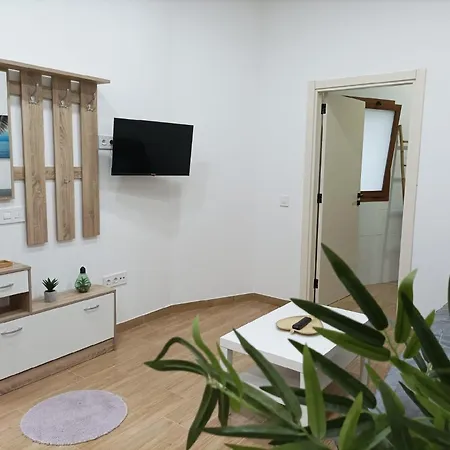 Apartment Ferienwohnung Fuer 3 Personen 1 Kind Ca 60 Qm In La Puntilla, Teneriffa Nordkueste Von Teneriffa *